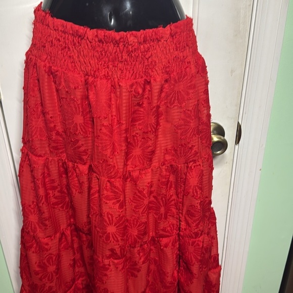Lulus Red Tiered Side Slit Skirt with Flower Detailing on Full Skirt Size M - Picture 9 of 11